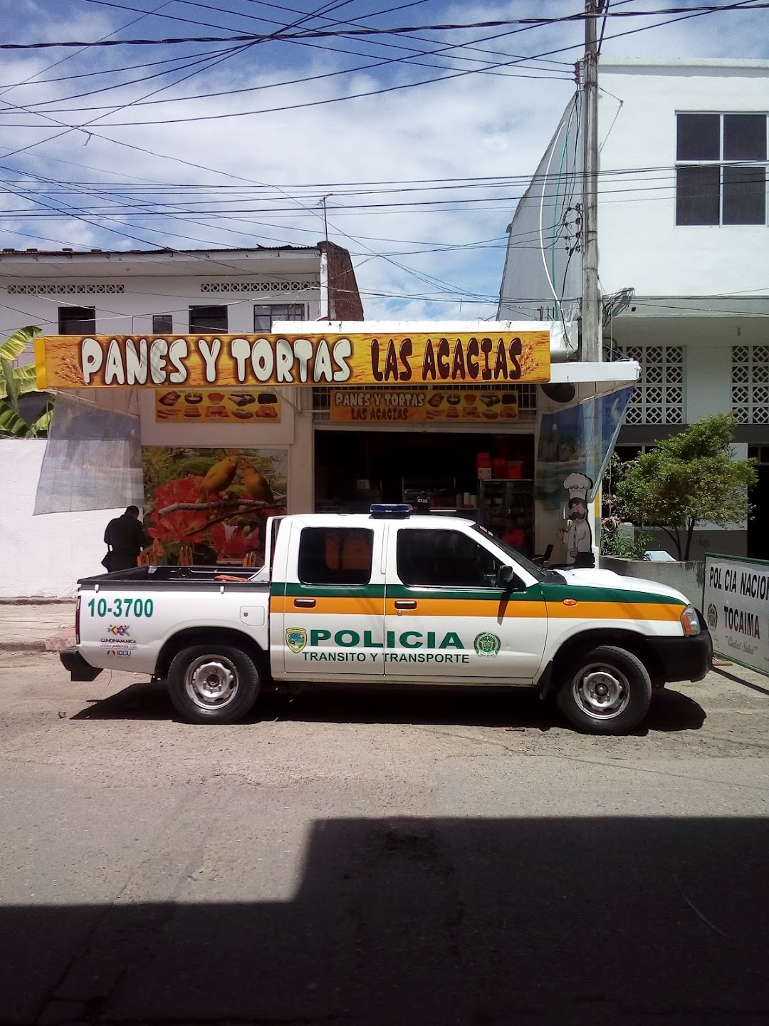 Estación de Policía De Tocaima Cl 6 Kr 8a