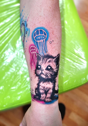 Explore 1989 tattoo ideas, creative tattoo ideas in Benton, available at Spectrum Tattoo