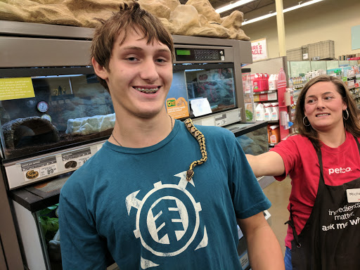 Pet Supply Store «Petco Animal Supplies», reviews and photos, 2210 N Eagle Rd, Meridian, ID 83646, USA