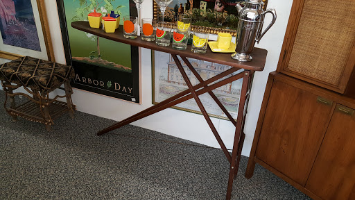 62nd St. Fine Furniture, 5060 E 62nd St, Indianapolis, IN 46220, USA, 