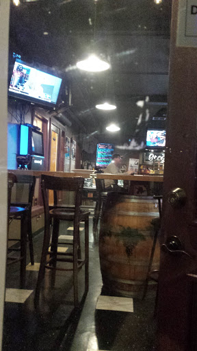 Tobacco Shop «Stogies Cigar Lounge», reviews and photos, 230 W Pine St, Lodi, CA 95240, USA