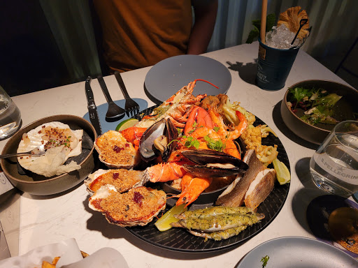 VG The Seafood Bar , Taipei