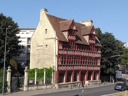 Maison des Quatrans à Caen