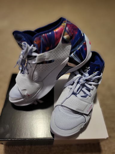 Shoe Store «Foot Locker», reviews and photos, 1100 N Wesleyan Blvd, Rocky Mount, NC 27804, USA