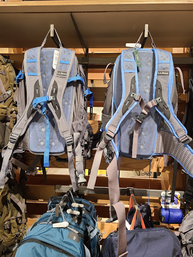 Clothing Store «L.L. Bean», reviews and photos, 4222 Easton Loop W, Columbus, OH 43219, USA