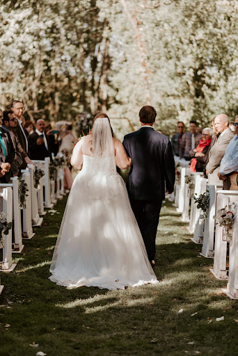 Bridal Shop «Luxe Bridal Couture», reviews and photos, 3918 Cedar Grove Pkwy, Eagan, MN 55122, USA