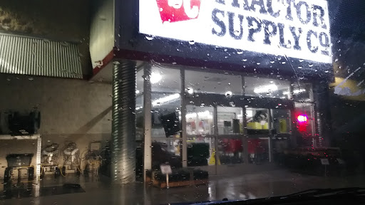 Home Improvement Store «Tractor Supply Co», reviews and photos, 1650 W Princeton Dr, Princeton, TX 75407, USA
