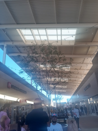 Sporting Goods Store «Nike Factory Store», reviews and photos, 6800 N 95th Ave #590, Glendale, AZ 85301, USA