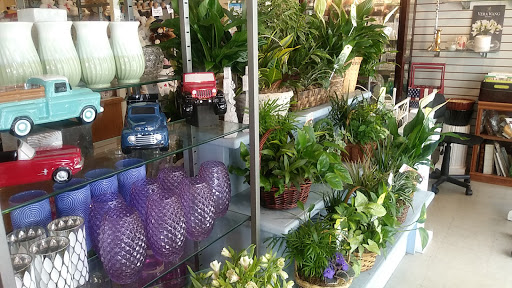 Florist «Corona Rose Flowers & Gifts», reviews and photos, 844 W 6th St, Corona, CA 92882, USA