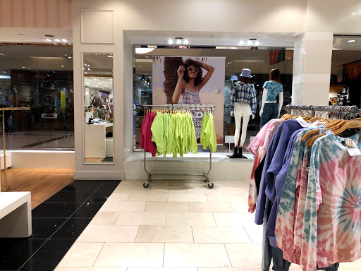 Clothing Store «Forever 21», reviews and photos, 3902 13th Ave S #1629, Fargo, ND 58103, USA
