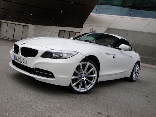 Auto Repair Shop «Spotlight Automotive», reviews and photos, 1474 W Hubbard St, Chicago, IL 60642, USA