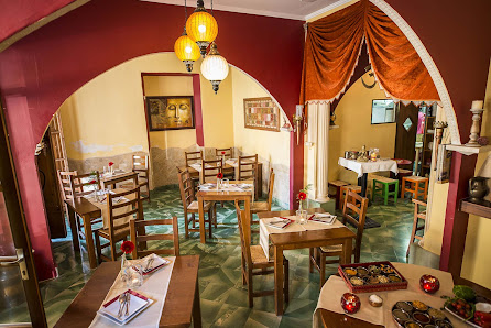 Restaurante Namaste Carrer de Montserrat Blanes, 25, 07570 Artà, Illes Balears, España