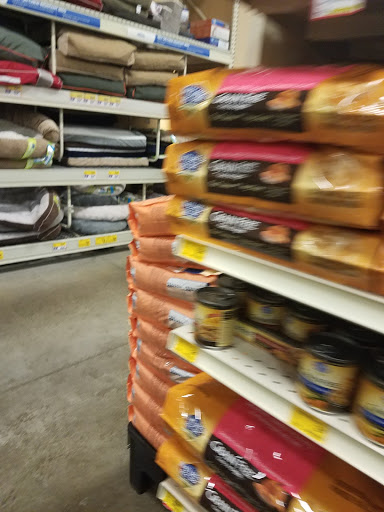 Pet Supply Store «PetSmart», reviews and photos, 355 Howe Ave, Cuyahoga Falls, OH 44221, USA