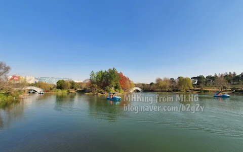 Minhang Sports Park image