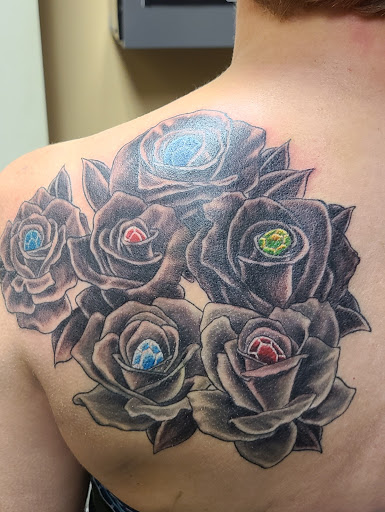 Tattoo Shop «Clockwork Tattoo and Art Gallery», reviews and photos, 315 Main St, Southbridge, MA 01550, USA