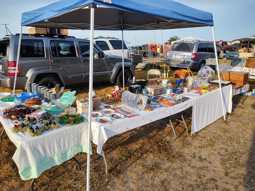 Flea Market «Armada Flea Market», reviews and photos, 25381 Armada Ridge Rd, Richmond, MI 48062, USA