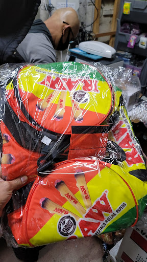 Convenience Store «Tobacco Road», reviews and photos, 315 Rockaway Turnpike, Lawrence, NY 11559, USA