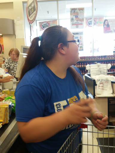 Grocery Store «Valumarket», reviews and photos, 205 Oakbrooke Dr, Mt Washington, KY 40047, USA