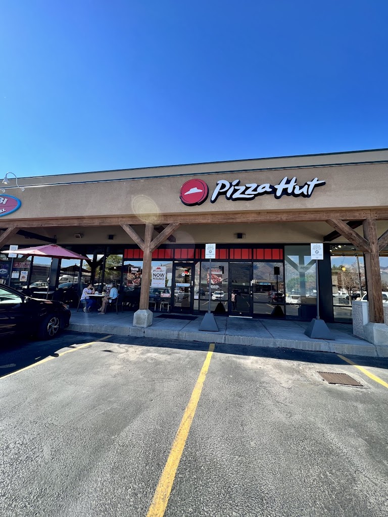 Pizza Hut 84020