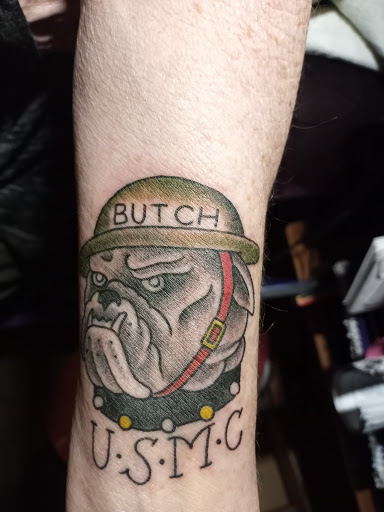 Tattoo Shop «THREE ANCHORS TATTOO», reviews and photos, 1662 State Rd, Cuyahoga Falls, OH 44223, USA