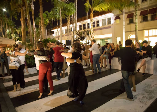 Open Air Tango #onLincoln