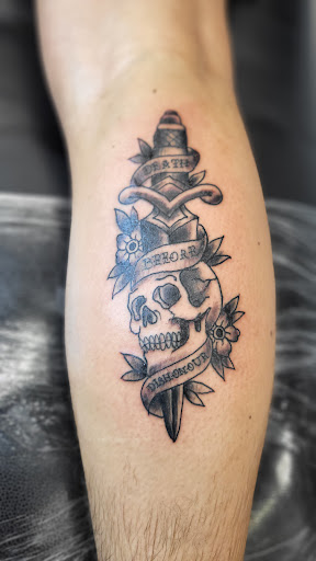 Explore southern tattoo ideas, creative tattoo ideas in Lewiston, available at Walkins tattoos studio