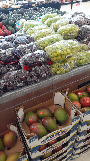 Grocery Store «Safeway», reviews and photos, 1421 Tara Hills Dr, Pinole, CA 94564, USA