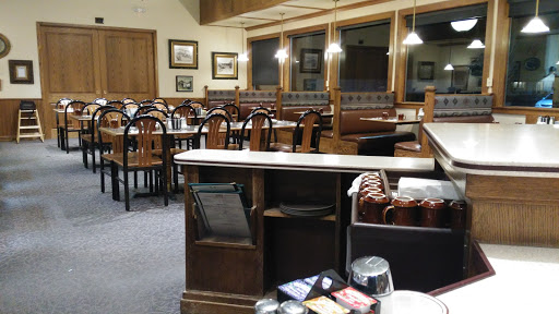 Truck Stop «Pioneer Villa Truck Plaza Inc», reviews and photos, 33180 OR-228, Halsey, OR 97348, USA