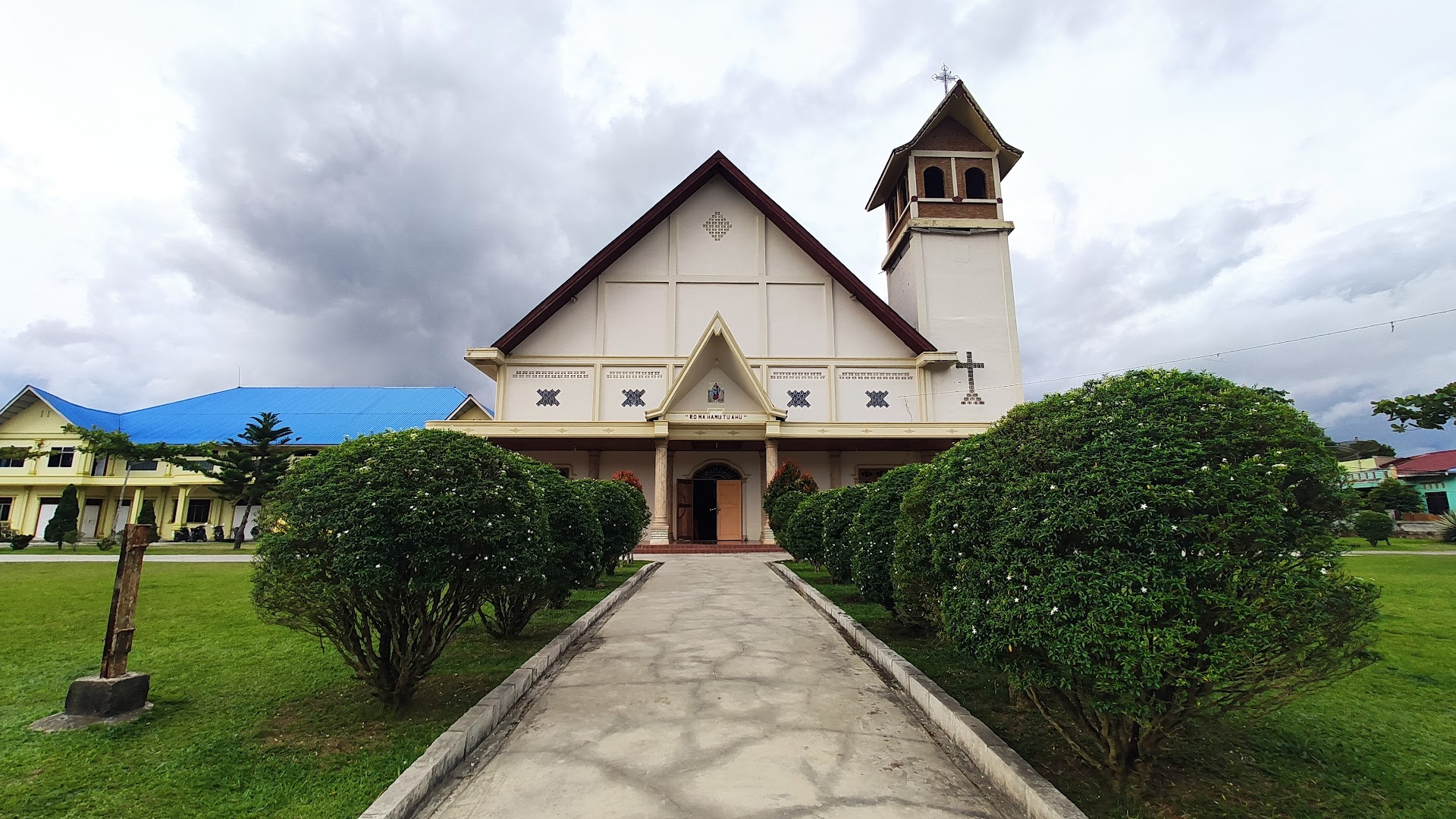 Gambar Gereja Hkbp Pakkat