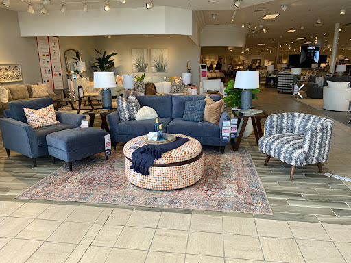 Furniture Store «Gardner-White Furniture», reviews and photos, 45300 Hayes Rd, Macomb, MI 48044, USA