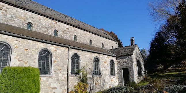Beoordelingen van Notre-Dame du Mont Carmel in Andenne - Kerk