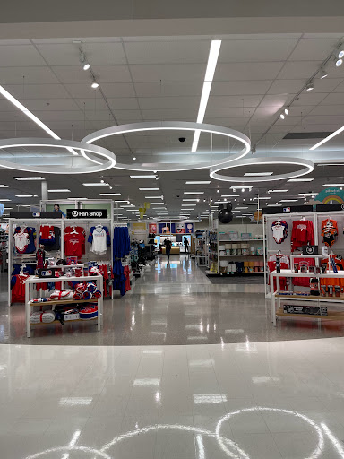 Department Store «Target», reviews and photos, 800 Christiana Mall, Newark, DE 19702, USA