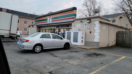Convenience Store «7-Eleven», reviews and photos, 18750 Fuller Heights Rd, Triangle, VA 22172, USA