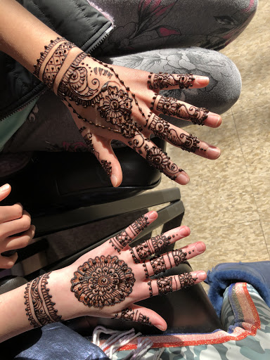 Beauty Salon «Deeba Beauty Salon», reviews and photos, 2752 W Devon Ave, Chicago, IL 60659, USA