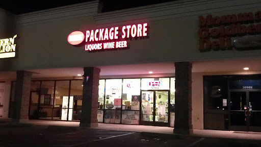 Liquor Store «A One Rainbow Package Store», reviews and photos, 3698 Airport Blvd Srvc Rd # A, Mobile, AL 36608, USA