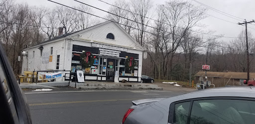 Grocery Store «Granville Country Store», reviews and photos, 11 Granby Rd, Granville, MA 01034, USA