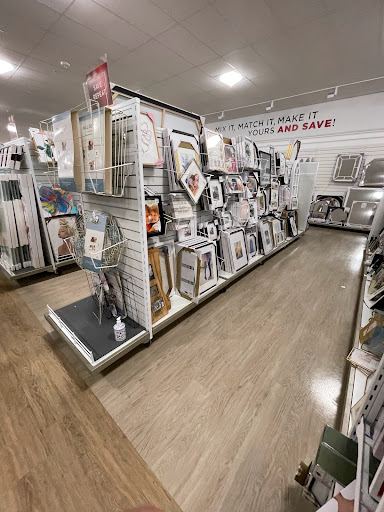Department Store «HomeGoods», reviews and photos, 1087 Old Country Rd, Riverhead, NY 11901, USA