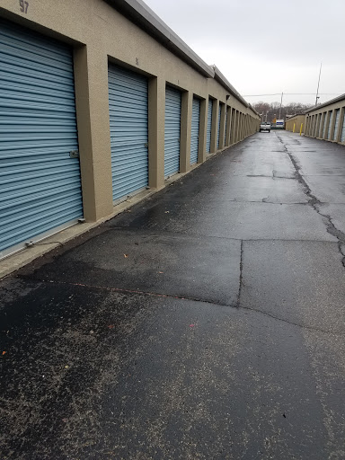 Self-Storage Facility «Life Storage», reviews and photos, 5215 Dixie Hwy, Louisville, KY 40216, USA