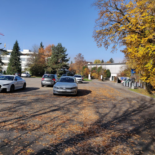 Parkplatz Gemeindehaus