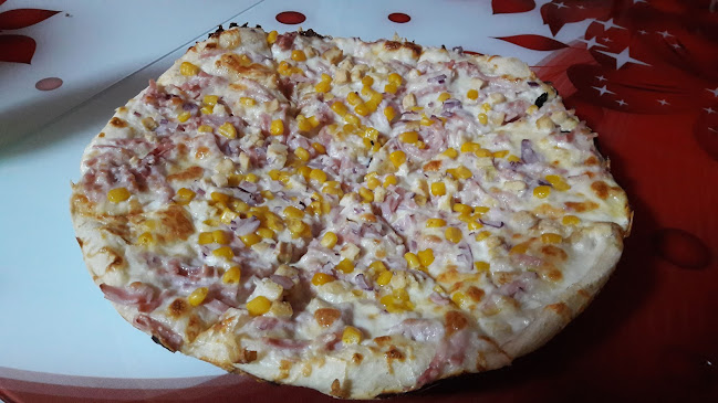 Madár pizzéria és Vendéglő