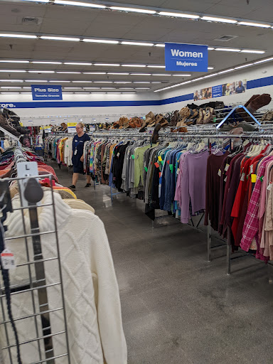 Thrift Store «Goodwill Store & Donation Center», reviews and photos