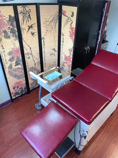 Tattoo Shop «studio 316 Tattoo & Body Piercing», reviews and photos, 84-22 Roosevelt Ave, Jackson Heights, NY 11372, USA