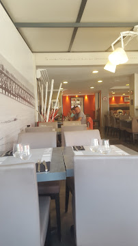 Atmosphère du Restaurant français La Villa à Saint-Jean-de-Monts - n°11