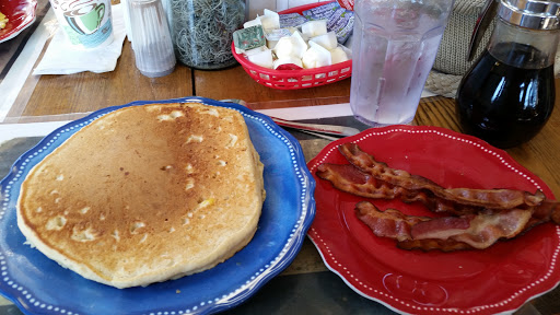 Coffee Shop «Wabash Coffee House & Antiques», reviews and photos, 101 N Main St, Hutsonville, IL 62433, USA