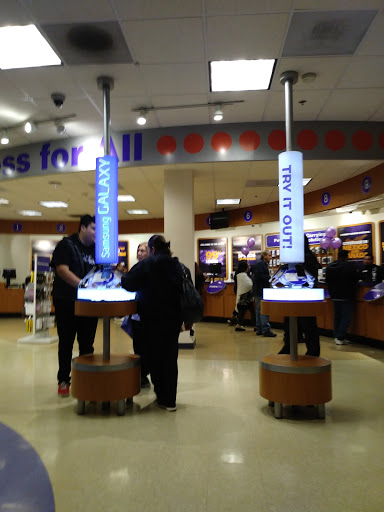 Cell Phone Store «MetroPCS Corporate Store», reviews and photos, 68 Rio Rancho Rd, Pomona, CA 91766, USA