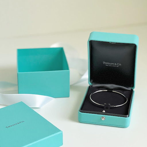 Jewelry Store «Tiffany & Co.», reviews and photos, 3333 Bristol St, Costa Mesa, CA 92626, USA