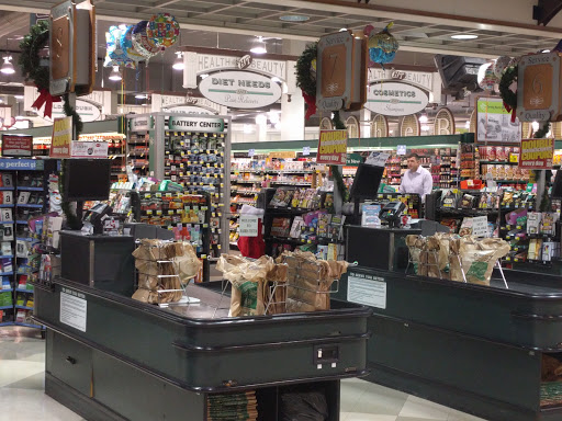 Grocery Store «Harris Teeter», reviews and photos, 500 Oberlin Rd, Raleigh, NC 27605, USA