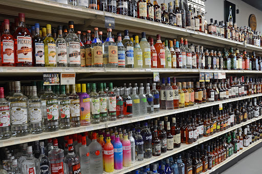 Liquor Store «Uptown Wine And Spirits», reviews and photos, 520 TN-76 #13, White House, TN 37188, USA