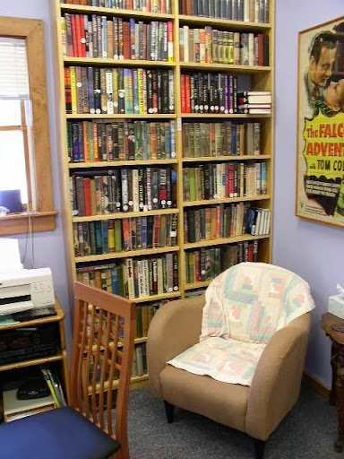 Used Book Store «Mystery Cove Book Shop», reviews and photos, 1 Dewey St, Bar Harbor, ME 04609, USA