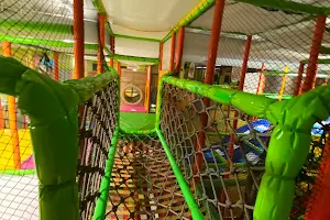 Hide N Seek Indoor Playground & Cafe image